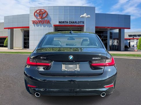 Used 2021 BMW 330i xDrive Sedan w/ Convenience Package AWD/4WD image 6