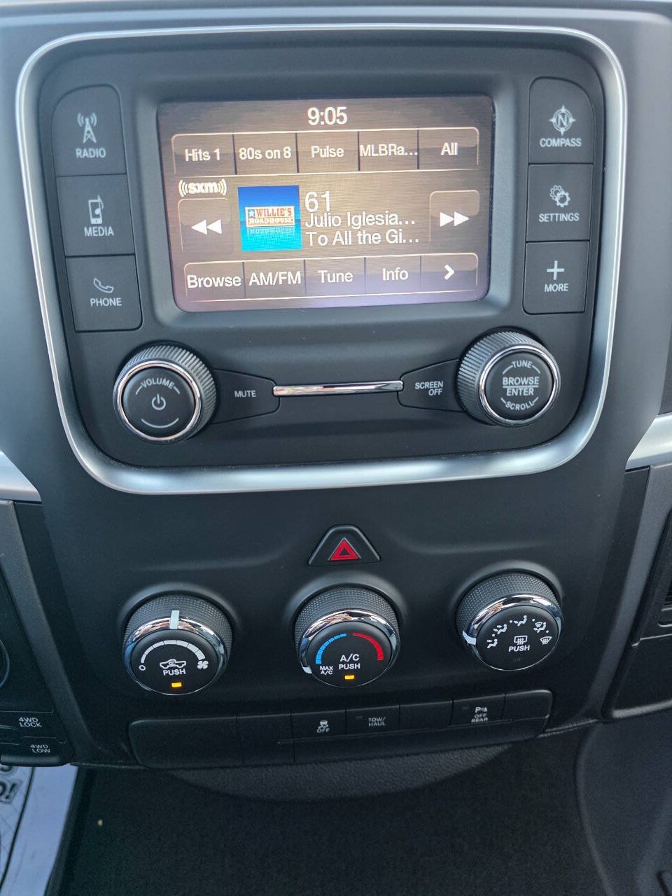 Used 2022 RAM 1500 Warlock AWD/4WD image 15