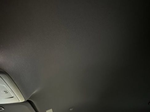 Used 2024 Chevrolet Traverse LT w/ Midnight/Sport Edition image 19