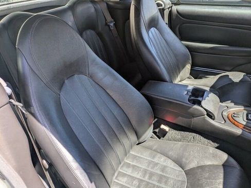 Used 1998 Jaguar XK8 Convertible image 30