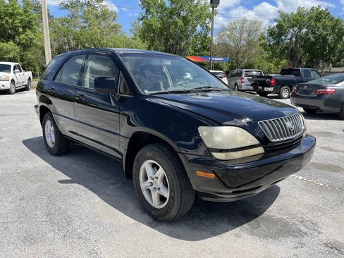 Used 1999 Lexus RX 300 FWD image 2