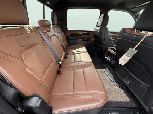 Used 2022 RAM 1500 Limited AWD/4WD image 15