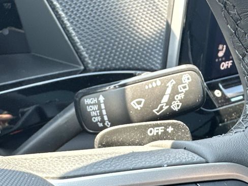 New 2026 Volkswagen Atlas Cross Sport SEL Premium R-Line image 24