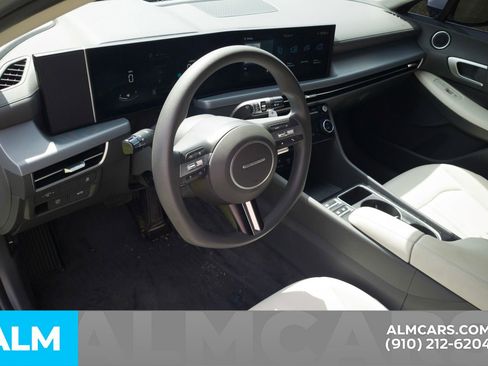 Used 2024 Hyundai Sonata SEL FWD image 6