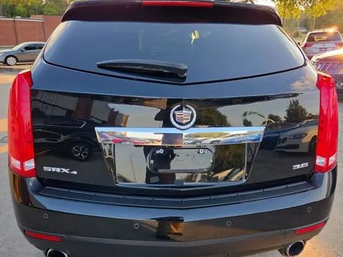 Used 2013 Cadillac SRX Luxury AWD/4WD image 4