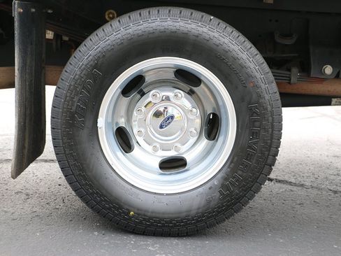 Used 2021 Ford F350 XL w/ Power Equipment Group AWD/4WD image 46
