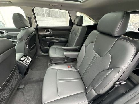 New 2026 Kia Sorento SX image 23