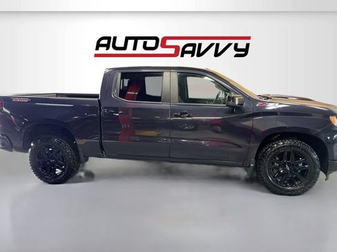Used 2022 Chevrolet Silverado 1500 LT Trail Boss w/ LT Trail Boss Premium Package AWD/4WD image 8