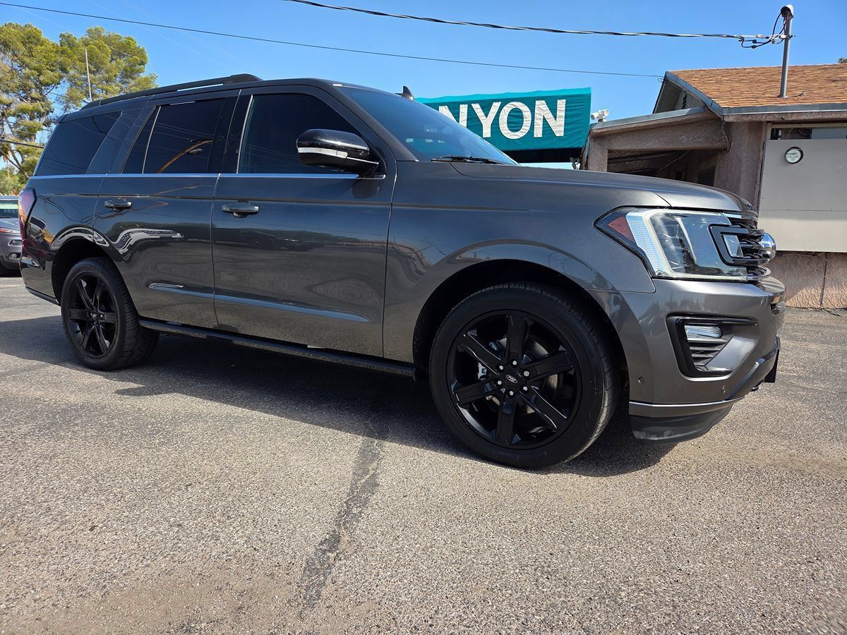 Used 2019 Ford Expedition Limited w/ Equipment Group 303A AWD/4WD image 3