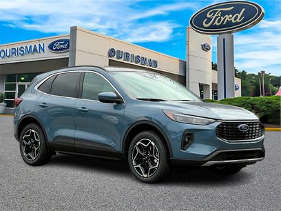 New 2026 Ford Escape Platinum w/ Premium Technology Package