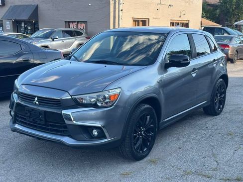 Used 2017 Mitsubishi Outlander Sport ES AWD/4WD image 3
