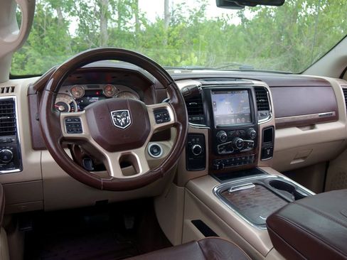 Used 2017 RAM 2500 Longhorn w/ Convenience Group AWD/4WD image 49