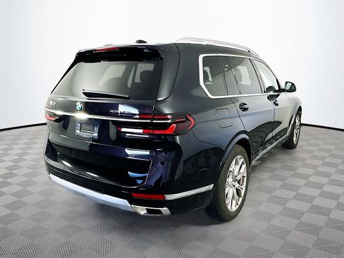 Used 2026 BMW X7 xDrive40i AWD/4WD image 9