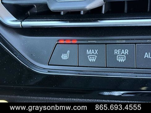 Used 2024 BMW Z4 M40i w/ Premium Package image 17