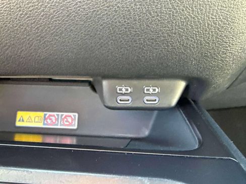 Used 2024 Lexus UX 250h F Sport AWD/4WD image 18