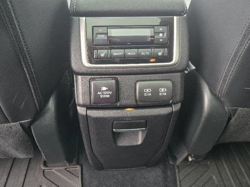 Used 2021 Subaru Ascent Touring image 15