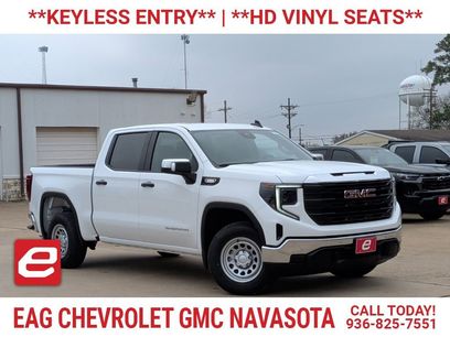 New 2026 GMC Sierra 1500 Pro w/ Pro Value Package