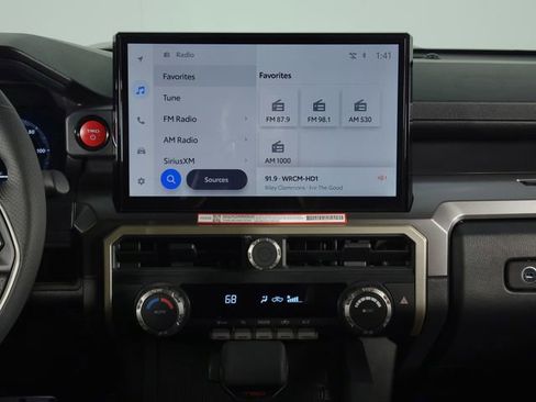 Used 2025 Toyota Tacoma TRD Sport image 22