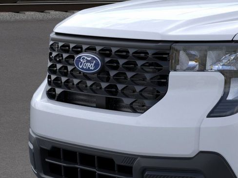 New 2026 Ford Maverick XL image 18