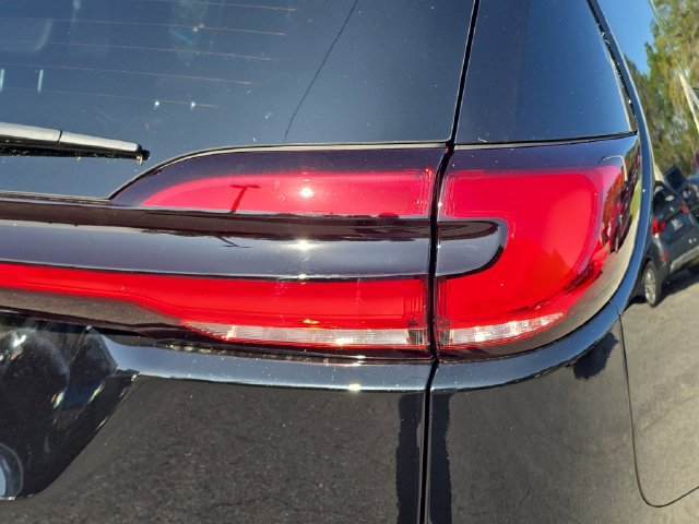 New 2026 Chrysler Pacifica Select w/ S Appearance Package FWD image 8