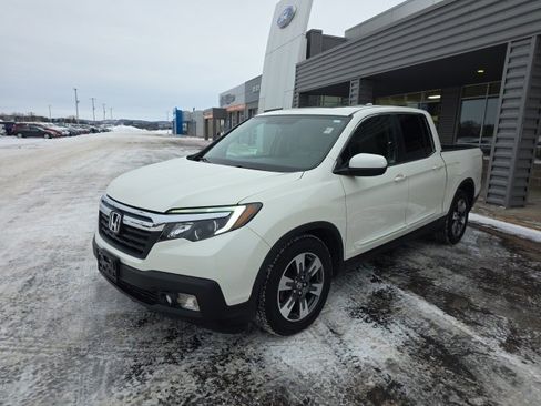 Used 2019 Honda Ridgeline RTL-T image 3