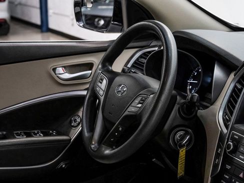 Used 2017 Hyundai Santa Fe Sport image 20