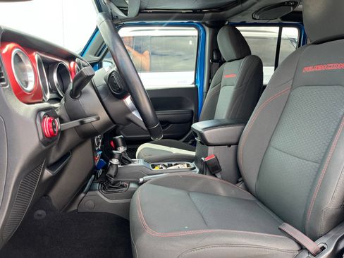 Used 2021 Jeep Gladiator Rubicon AWD/4WD image 8
