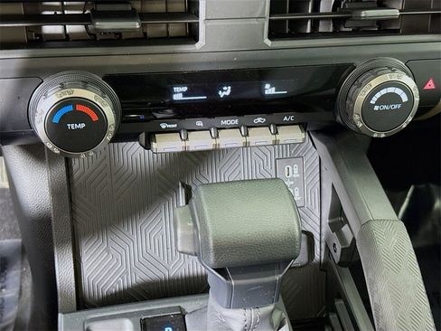 Certified 2024 Toyota Tacoma SR image 8