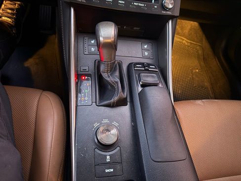 Used 2015 Lexus IS 250 image 13