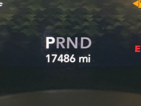 Used 2021 Jeep Wrangler Unlimited Rubicon w/ Xtreme Recon 35" Tire Package image 11