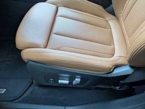 Used 2023 BMW X3 xDrive30i w/ Premium Package w/ZPA AWD/4WD image 10