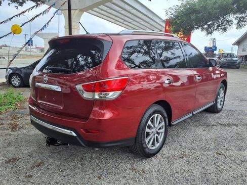 Used 2016 Nissan Pathfinder S image 5
