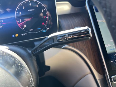 Certified 2025 Mercedes-Benz GLC 300 300 image 26