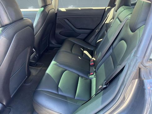 Used 2019 Tesla Model 3 Long Range image 15