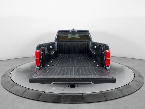 Used 2024 Toyota Tacoma TRD Sport image 16