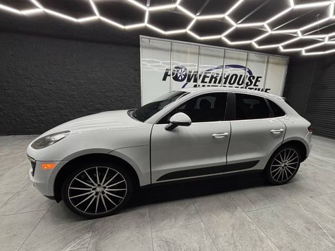 Used 2015 Porsche Macan S w/ Premium Package Plus AWD/4WD image 5