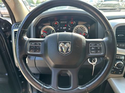 Used 2018 RAM 1500 Big Horn AWD/4WD image 25