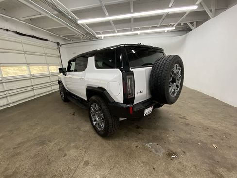 Used 2025 GMC Hummer EV 3X image 4