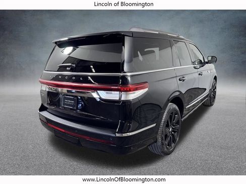 Used 2023 Lincoln Navigator Reserve w/ Equipment Group 201A AWD/4WD image 7