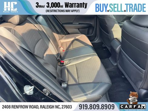 Used 2017 Honda Accord Sport image 17