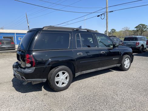 Used 2003 Chevrolet TrailBlazer 4WD image 2