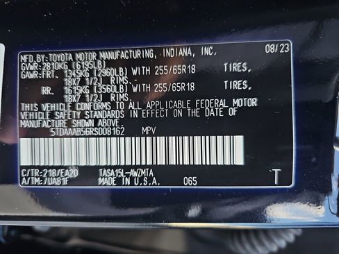 Used 2024 Toyota Grand Highlander AWD image 25