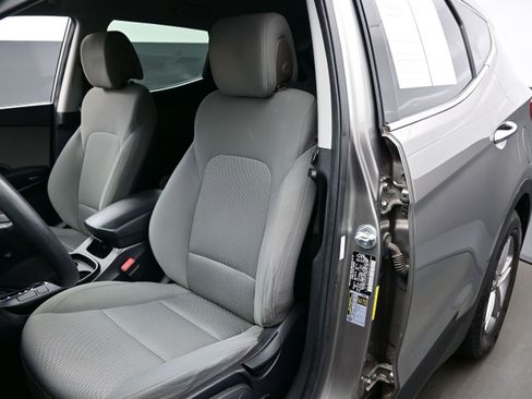 Used 2017 Hyundai Santa Fe Sport AWD/4WD image 10