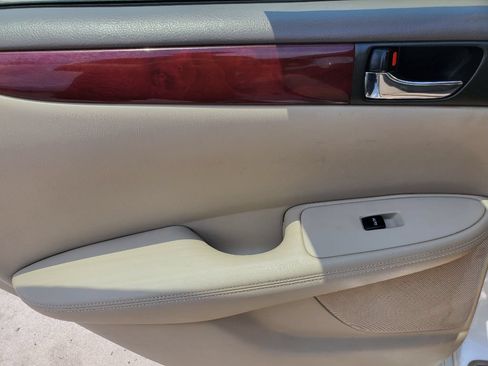Used 2002 Lexus ES 330 FWD image 22