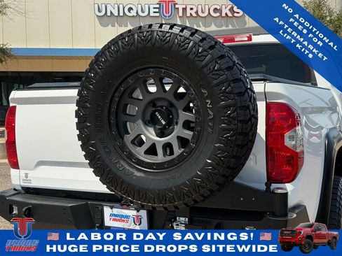 Used 2018 Toyota Tundra Platinum AWD/4WD image 9