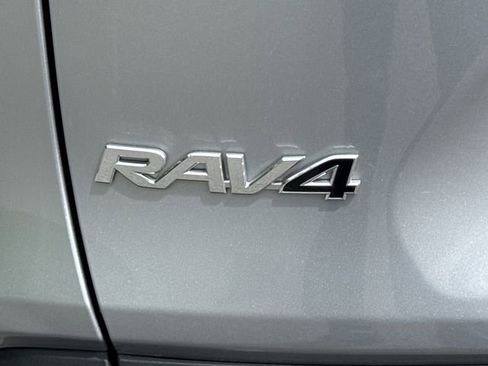Certified 2024 Toyota RAV4 XLE AWD/4WD image 17