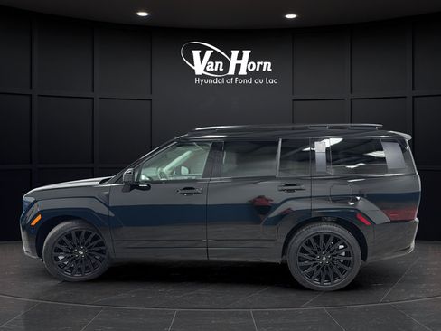 Used 2025 Hyundai Santa Fe Calligraphy AWD/4WD image 4