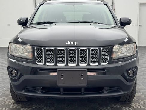 Used 2014 Jeep Compass Latitude w/ Sun/Sound Group AWD/4WD image 13