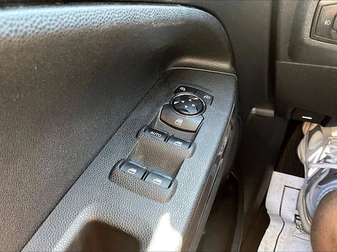 Used 2020 Ford EcoSport SE image 34