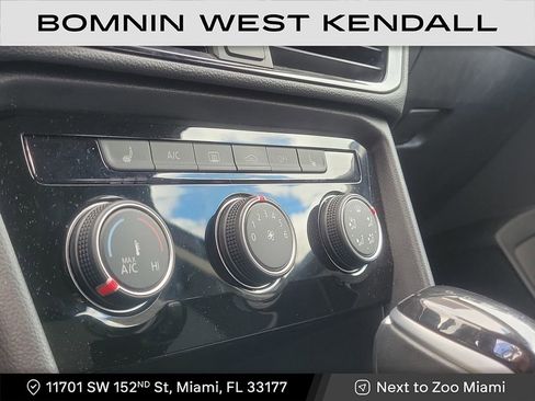 Used 2024 Volkswagen Taos S image 18